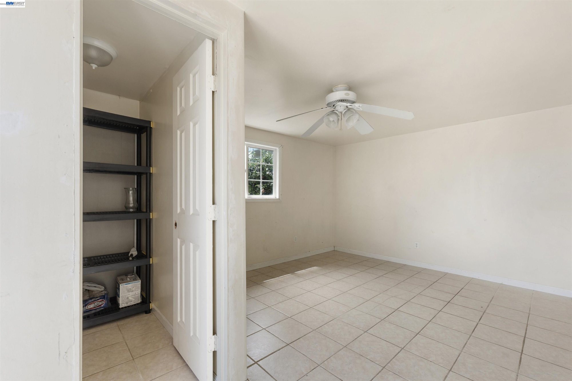 Bonus room entry with storage